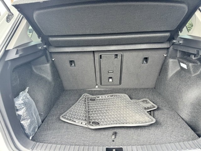 2024 Volkswagen Taos SEL