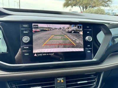 2024 Volkswagen Taos SEL