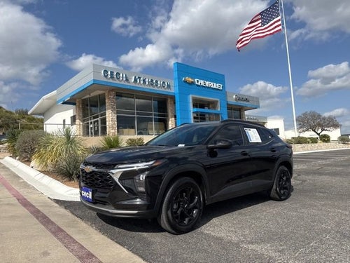 2025 Chevrolet Trax LT