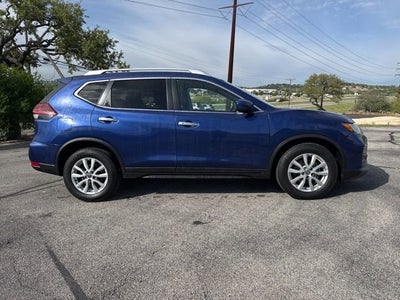 2020 Nissan Rogue SV FWD