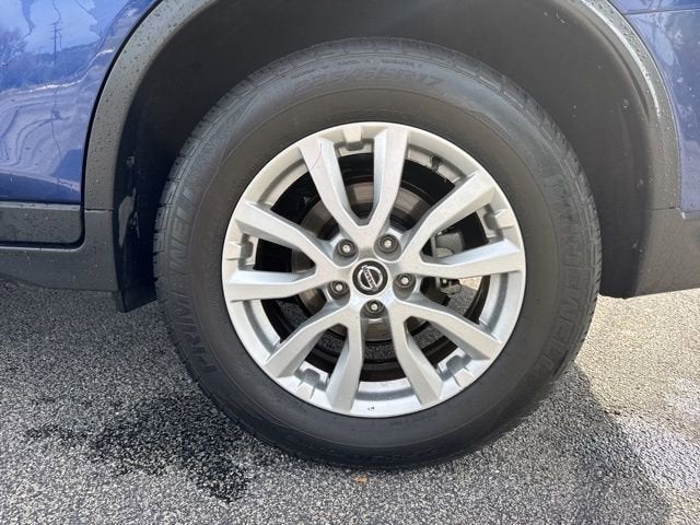 2020 Nissan Rogue SV FWD