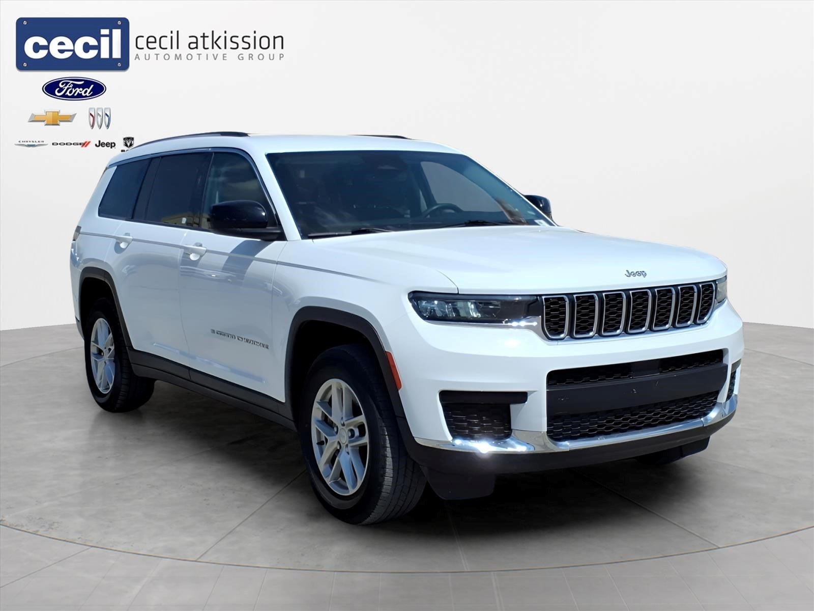 2023 Jeep Grand Cherokee L Laredo