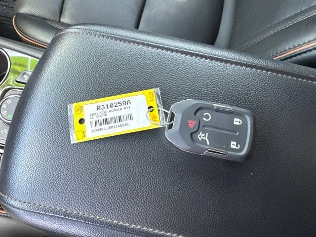 2021 GMC Acadia AT4