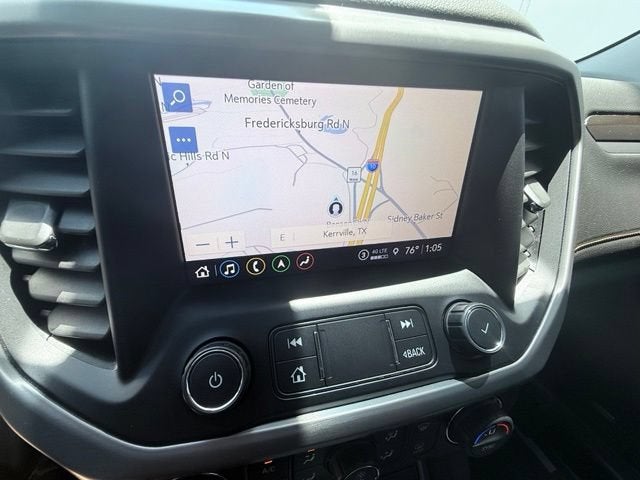 2021 GMC Acadia AT4