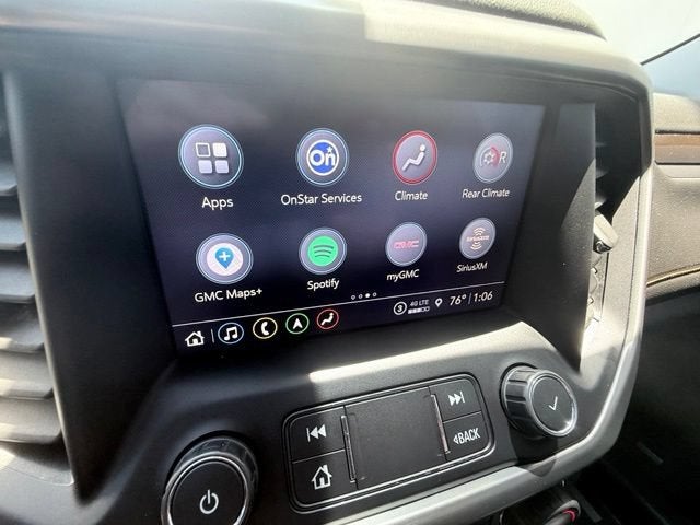 2021 GMC Acadia AT4