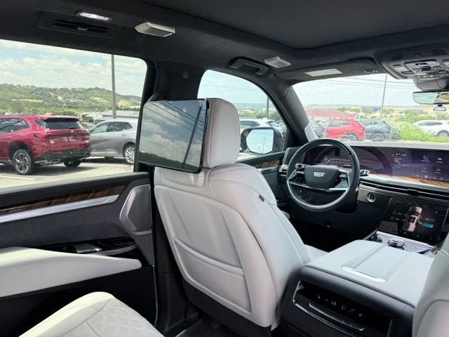 2025 Cadillac Escalade ESV Sport Platinum