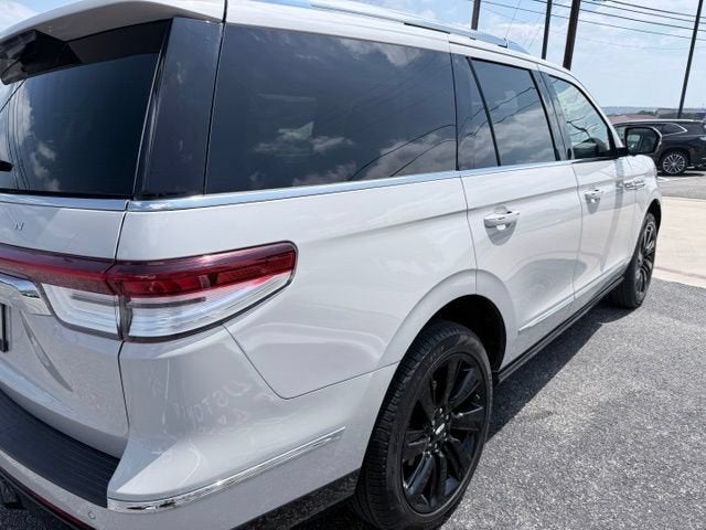 2024 Lincoln Navigator Reserve