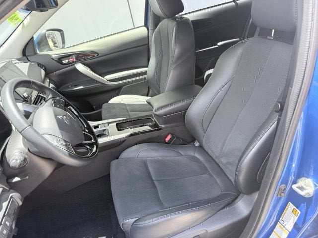 2025 Mitsubishi Eclipse Cross SE