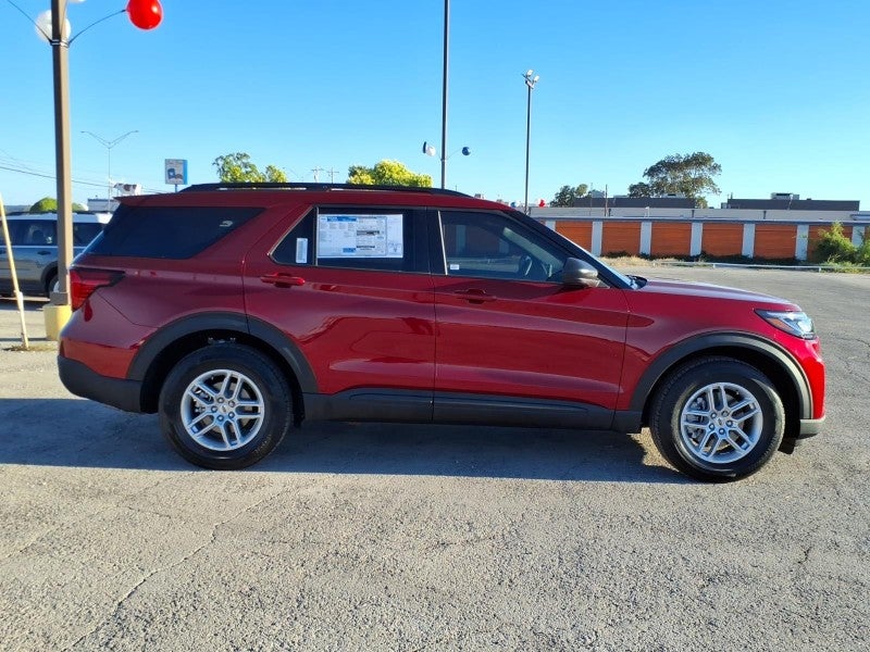 2027 Ford Explorer Active w/200A Pkg