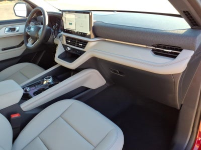 2027 Ford Explorer Active w/200A Pkg