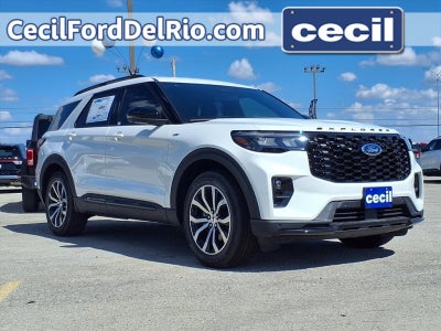 2025 Ford Explorer ST-Line