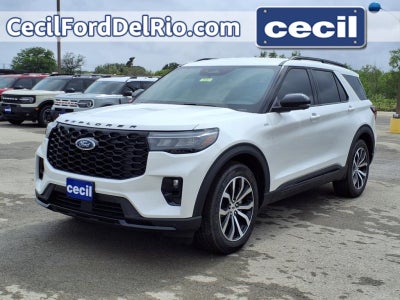 2025 Ford Explorer ST-Line