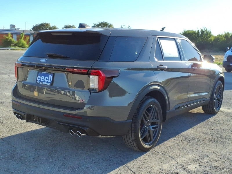 2027 Ford Explorer ST