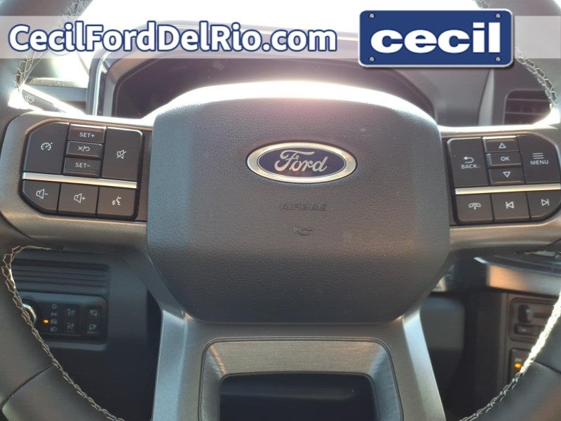 2026 Ford Super Duty LARIAT