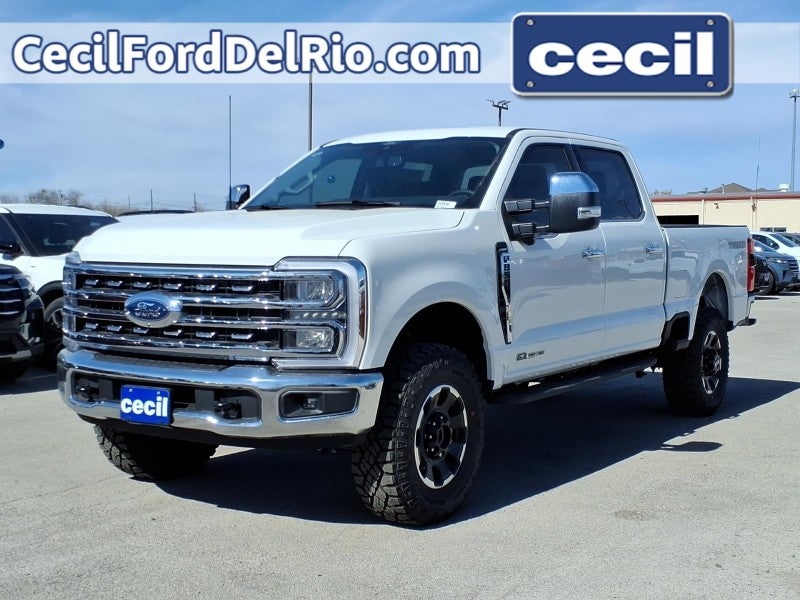 2026 Ford Super Duty LARIAT