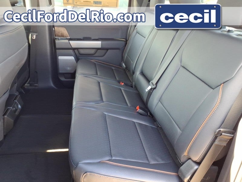 2026 Ford Super Duty LARIAT