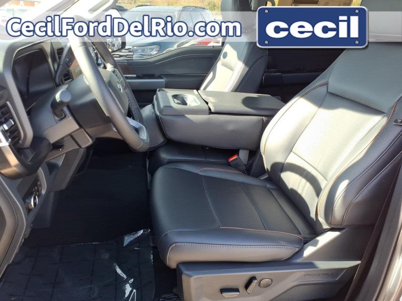 2026 Ford Super Duty LARIAT