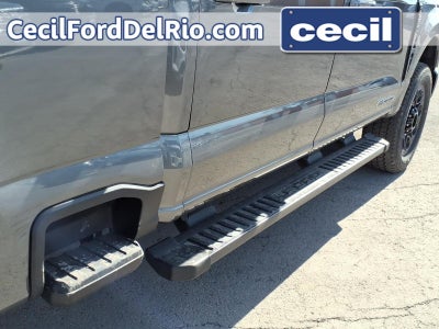 2026 Ford Super Duty LARIAT