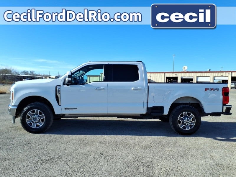 2023 Ford Super Duty F-250 SRW LARIAT