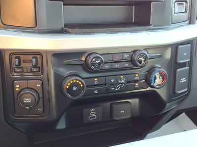 2026 Ford Super Duty XLT