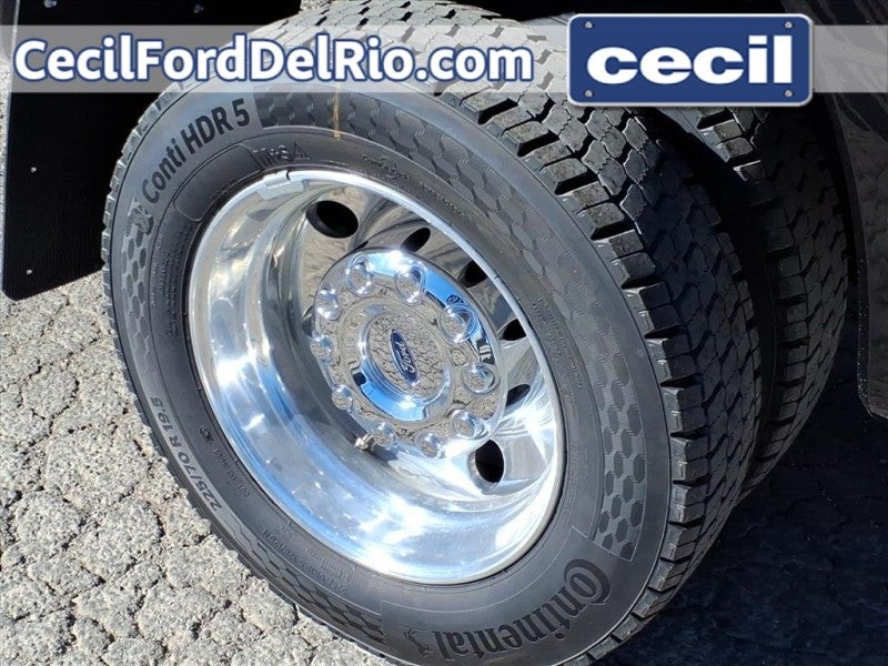 2026 Ford Super Duty XLT