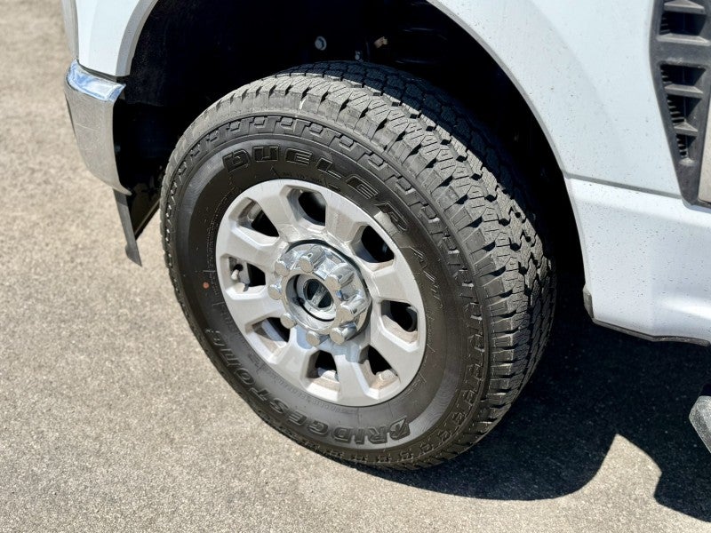 2024 Ford Super Duty F-350 SRW XLT