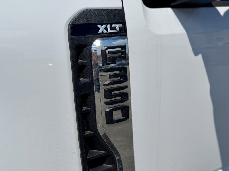 2024 Ford Super Duty F-350 SRW XLT