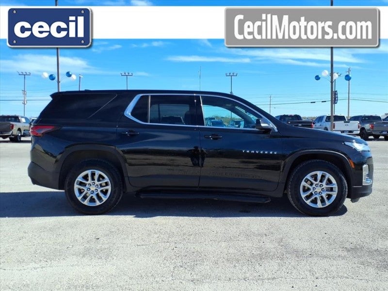 2023 Chevrolet Traverse LS