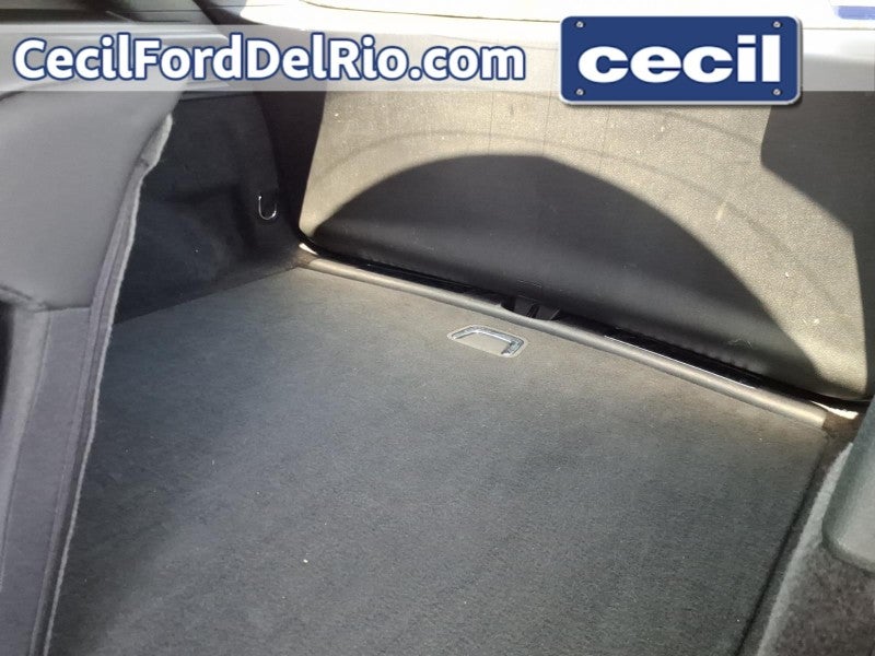 2024 Cadillac XT4 FWD Premium Luxury