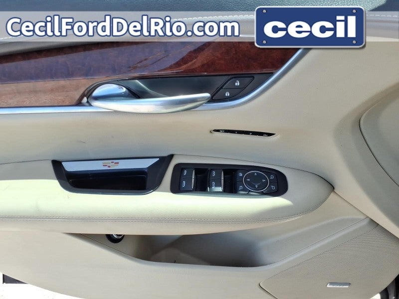 2017 Cadillac XT5 Luxury FWD