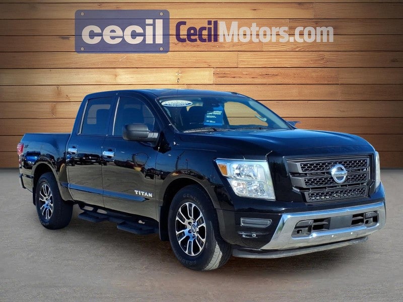 2021 Nissan Titan SV