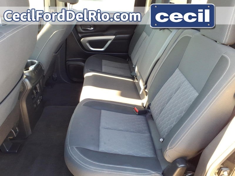 2021 Nissan Titan SV