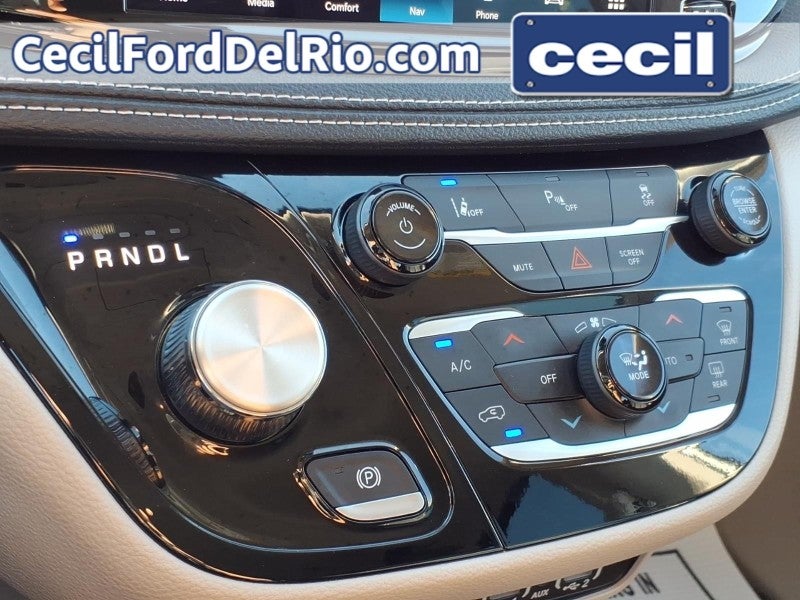 2024 Chrysler Pacifica Hybrid Select