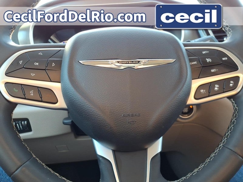 2024 Chrysler Pacifica Hybrid Select