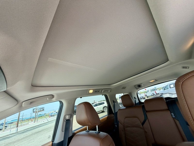 2024 Nissan Pathfinder Platinum