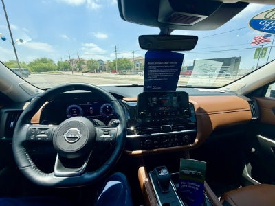 2024 Nissan Pathfinder Platinum