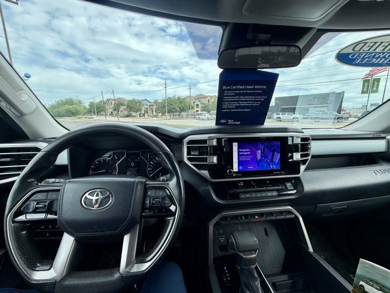 2022 Toyota Tundra 2WD SR5