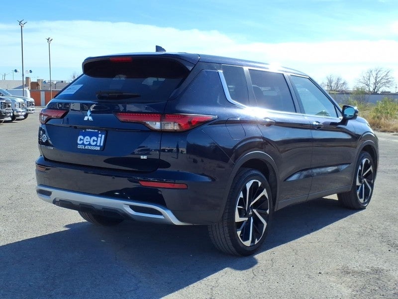 2024 Mitsubishi Outlander SE