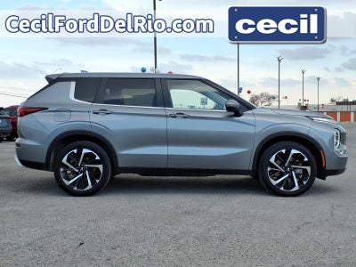 2024 Mitsubishi Outlander SE