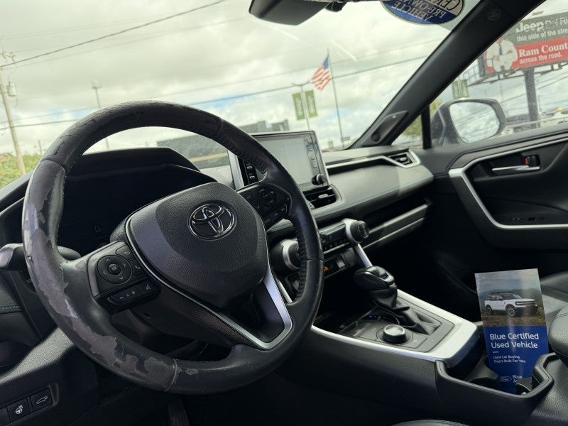 2020 Toyota RAV4 Hybrid XSE