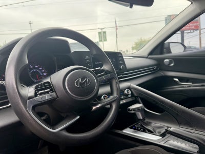 2023 Hyundai Elantra Essential