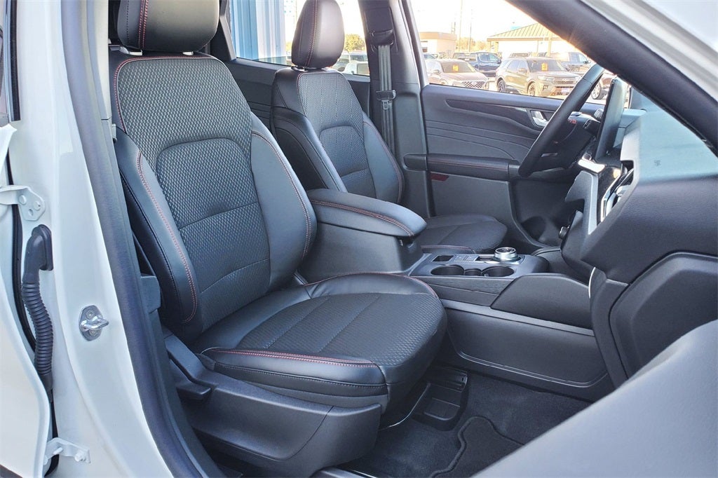 2026 Ford Escape Hybrid ST-Line Select