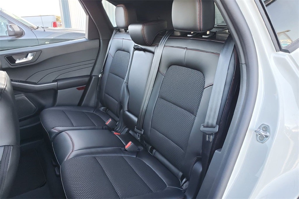 2026 Ford Escape Hybrid ST-Line Select