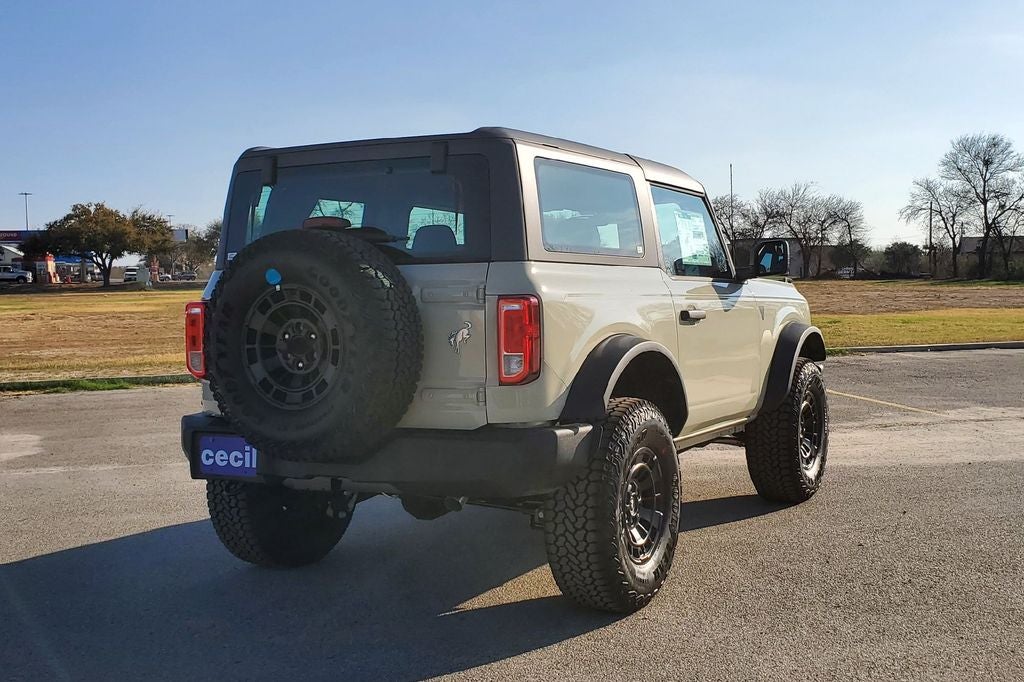 2026 Ford Bronco Base