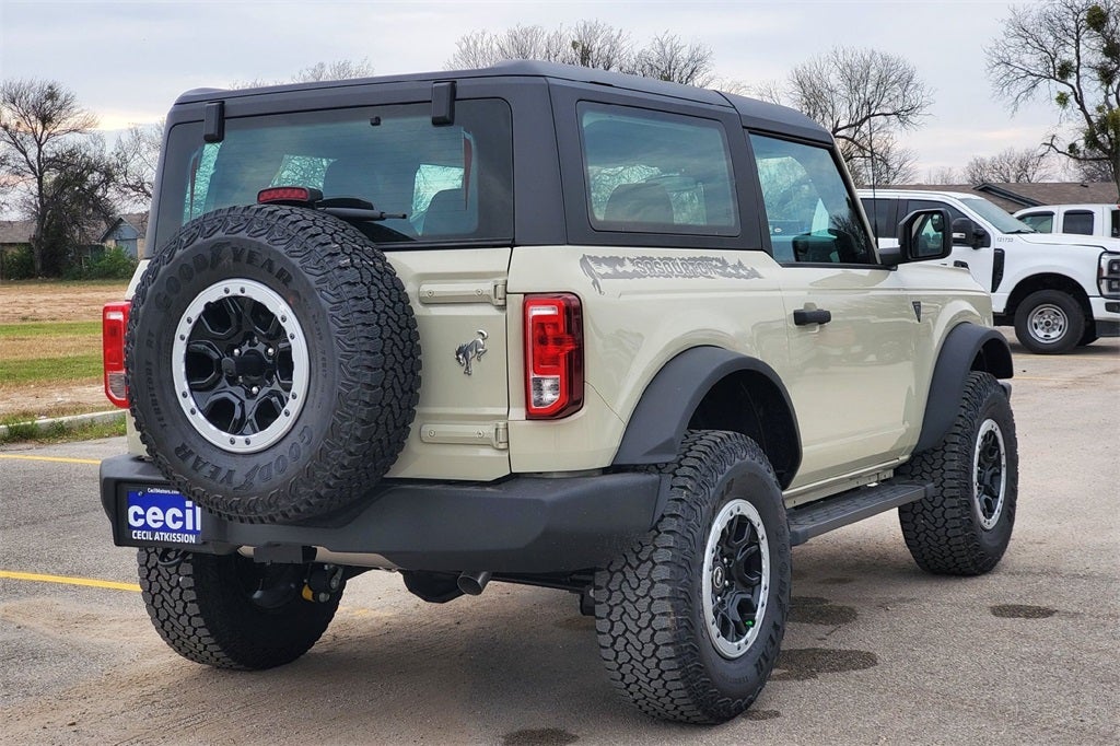 2025 Ford Bronco Base