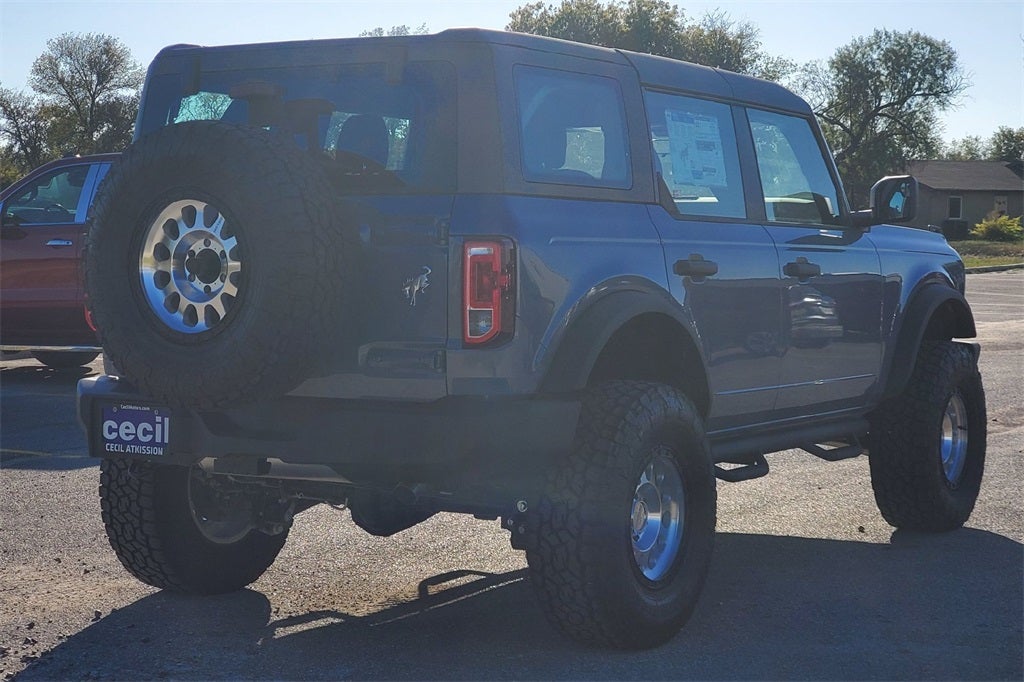 2025 Ford Bronco Base