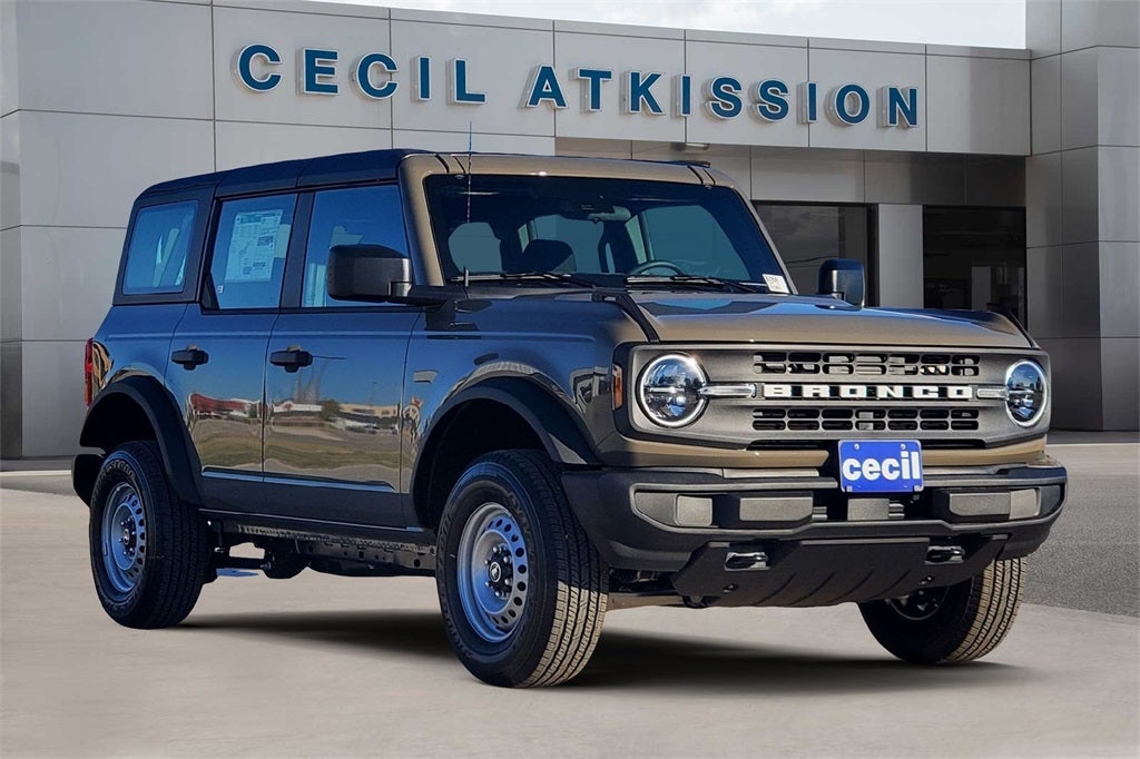 2025 Ford Bronco Base