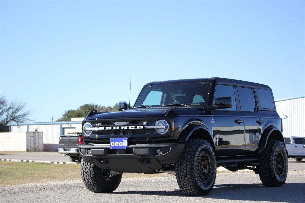 2025 Ford Bronco Outer Banks