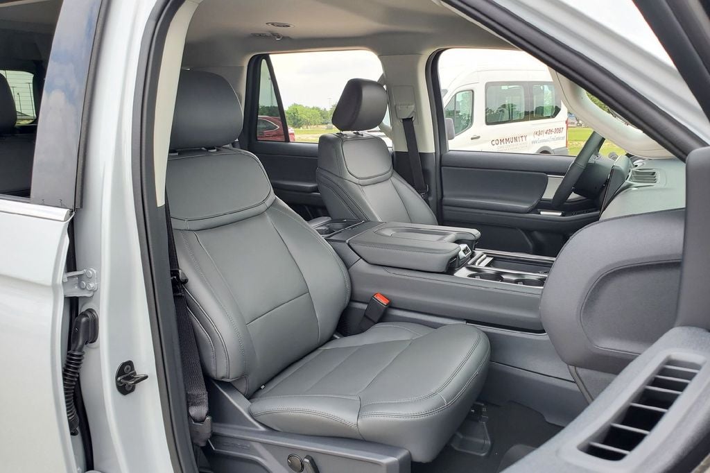 2026 Ford Expedition Active