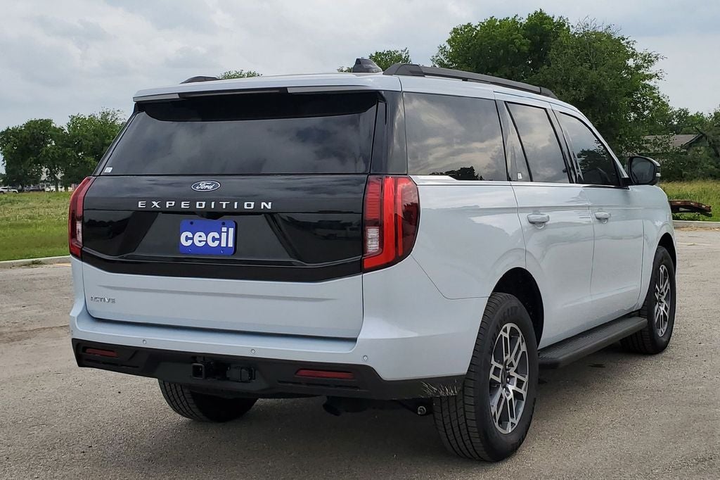 2026 Ford Expedition Active